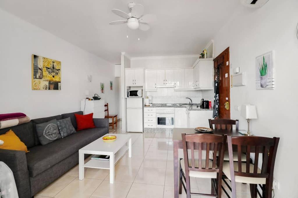 Capistrano Village, 1 Bedroom + Free Wi-Fi Nerja Ngoại thất bức ảnh