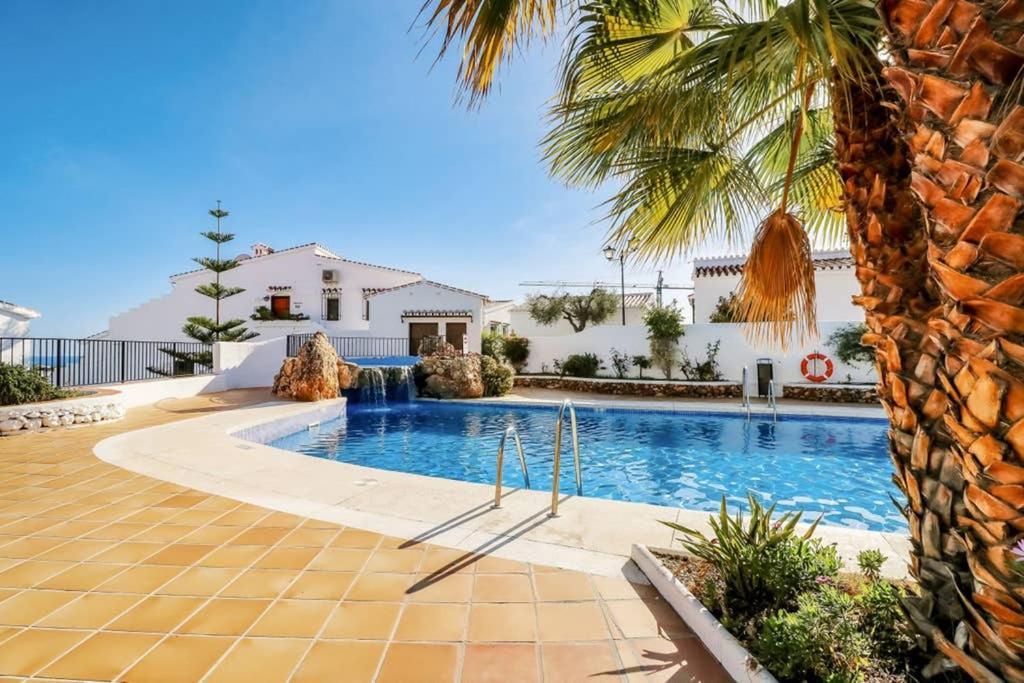 Capistrano Village, 1 Bedroom + Free Wi-Fi Nerja Ngoại thất bức ảnh
